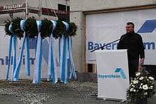 Mehr über den Artikel erfahren Richtfest in Straubing