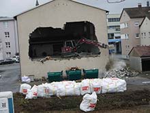 Mehr über den Artikel erfahren Ehemalige Kirche wird abgerissen