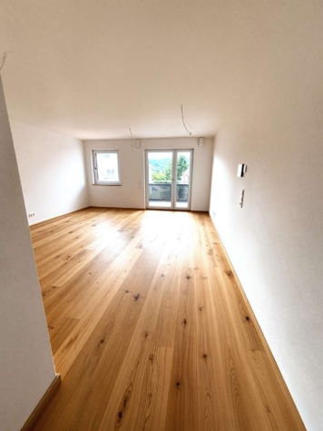 Erstbezug, sonnige 2-Zimmerwohnung inkl. Küche in Ruhmannsfelden, 94239 Ruhmannsfelden, Wohnung