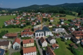 Ruhmannsfelden Drohen2 - Wohen in Ruhmannsfelden! Perfekte 3 Zimmerwohnung mit Südbalkon
