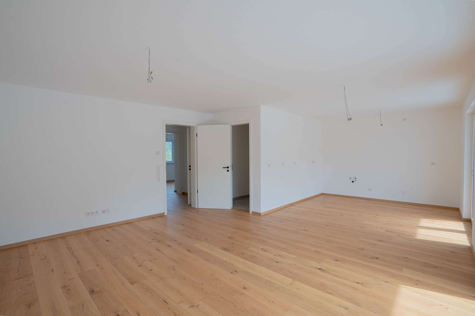 Viechtach_Whg.9_Wohn,- und Essbereich - Helle 3. Zimmer- Neubauwohnung in Viechtach!