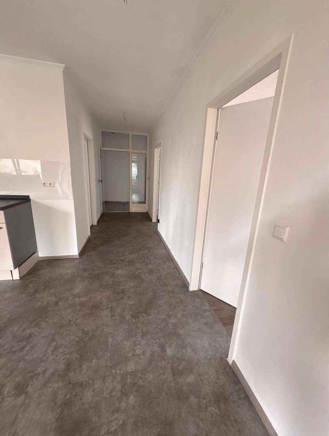 Flur - Schöne, helle Wohnung im Erdgeschoss in Landau a. d. Isar
