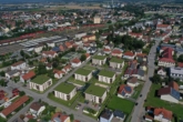 Drohnenansicht_1 - Flexibel einteilbare Gewerbeeinheit in Plattling. Erstbezug