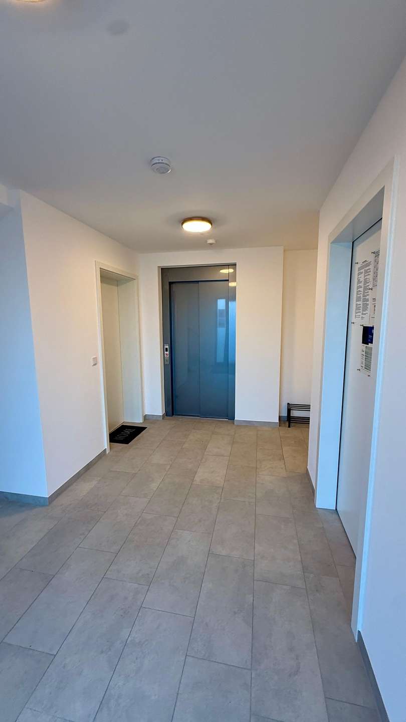 Eingangsbereich - Teilmöblierte 3-Zimmer-Penthouse-Wohnung in Rinchnach