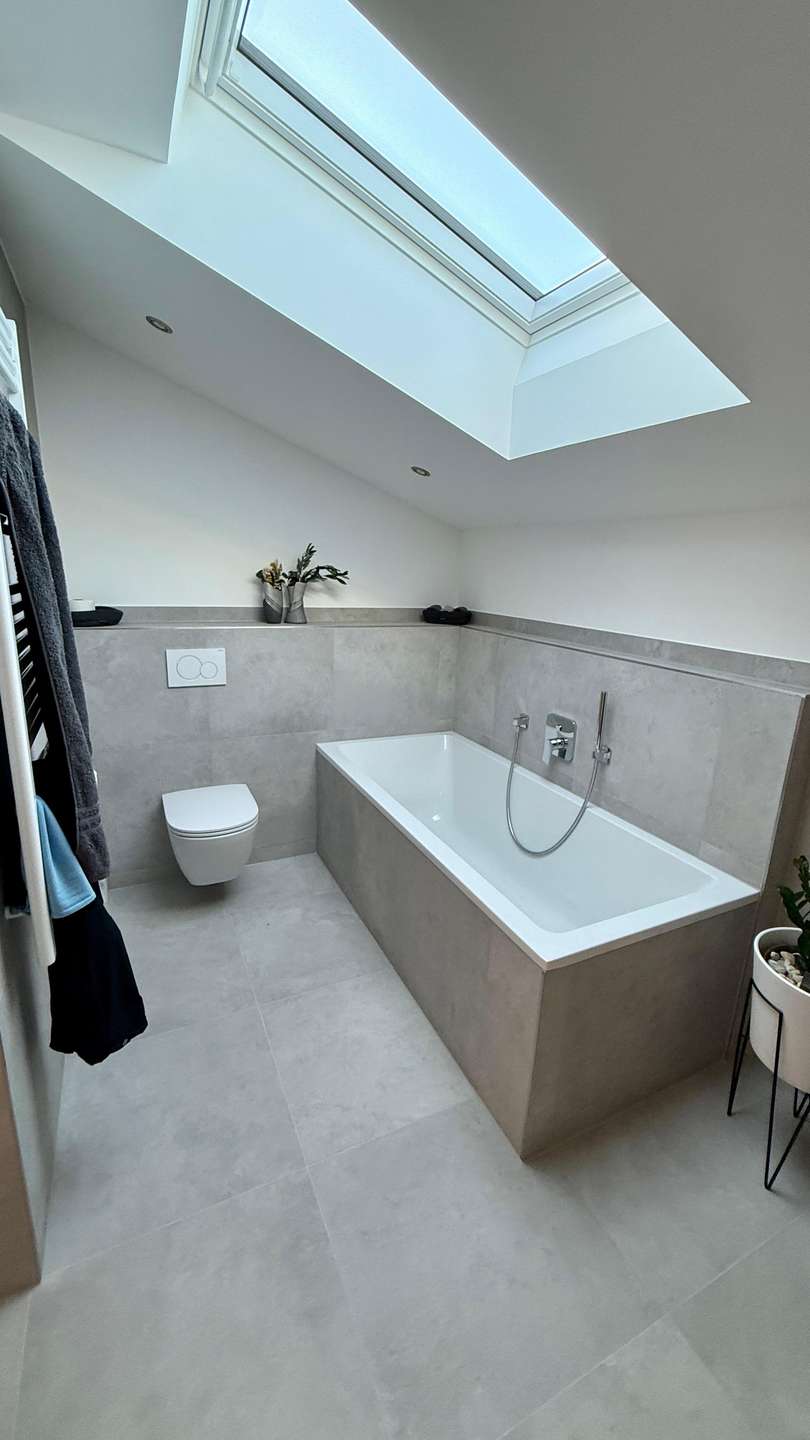 Badezimmer - Teilmöblierte 3-Zimmer-Penthouse-Wohnung in Rinchnach