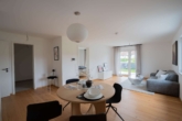 Sonnen im eigenen Garten. Traumhafte Eckwohnung mit Süd-West-Terrasse, 94239 Ruhmannsfelden, Wohnung