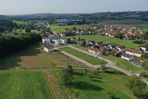 Ohne Bauzwang: Baugrundstücke mit Traumblick im Landkreis Staubing-Bogen!, 94336 Hunderdorf, Grundstück