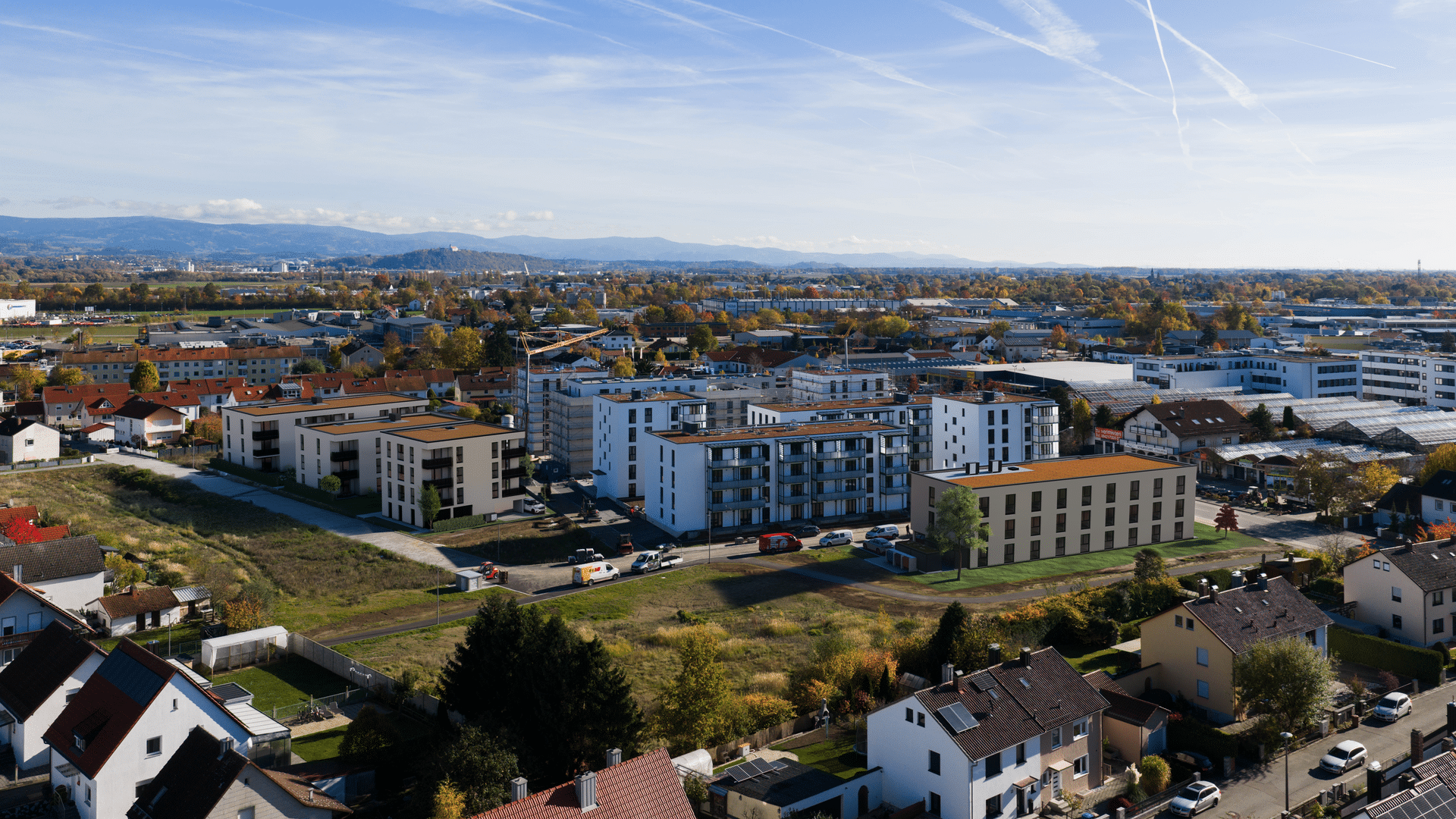Drohnenansicht Micro+Studenten - Wohnen in Straubing: Neubau-Wohnanlage