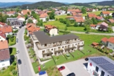1_ETW_Ruhmannsfelden_Drohne - Großzügige 3 Zimmerwohnung mit Südterrasse. Erstbezug.