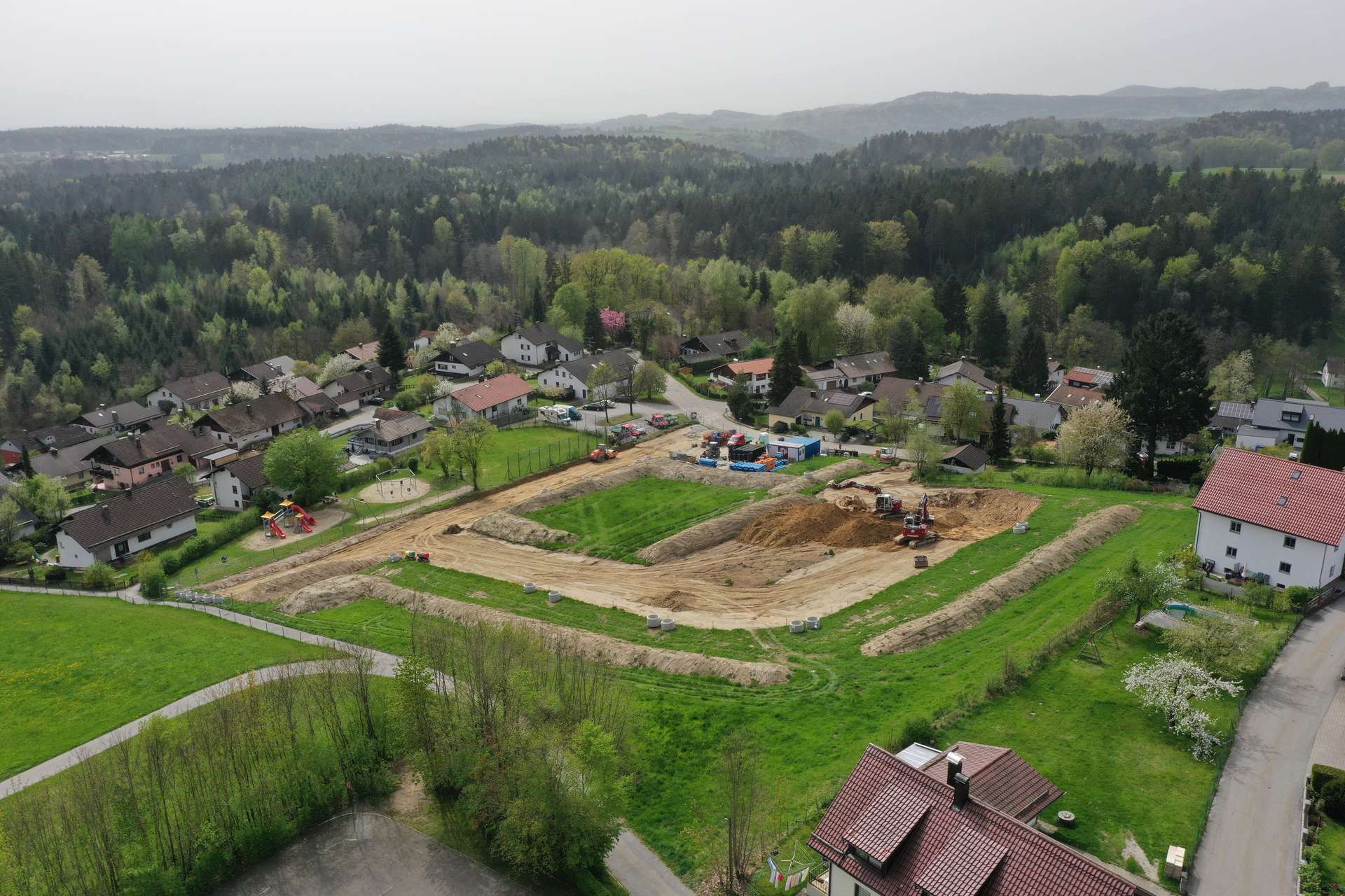 2_BG Lalling_Drohne - Baugrundstücke Am Jägerhölzl II, Lalling