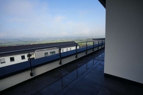 Stilvolle Wohnungen mit Fernblick in Hunderdorf, 94336 Hunderdorf, Penthouse