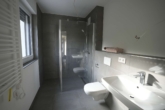 Badezimmer - Stilvolle Wohnungen mit Fernblick in Hunderdorf