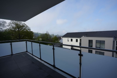 Stilvolle Wohnungen mit Fernblick in Hunderdorf, 94336 Hunderdorf, Wohnung
